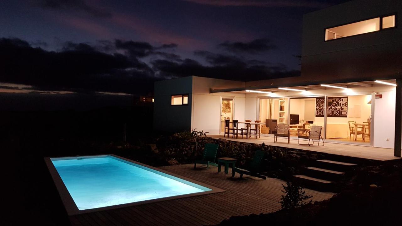 Majanicho Rock - Villa With Heated Pool Lajares Extérieur photo